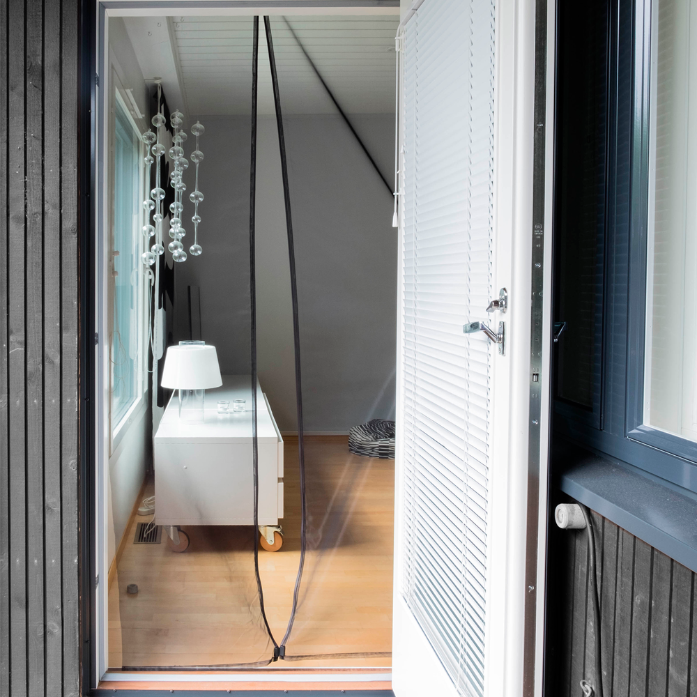 ÖtÖkkÄ magneettioviverho musta max. 93x235cm | säästötalo latvala